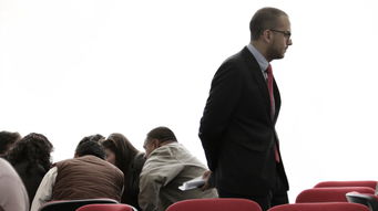 中小学体育教师激励机制研究，中小学体育教师培训